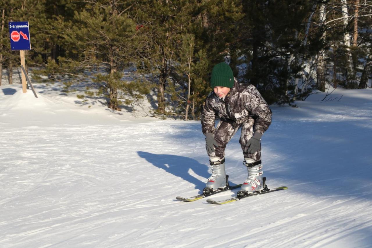 Orman Ski Shchuchinskiy Luaran gambar